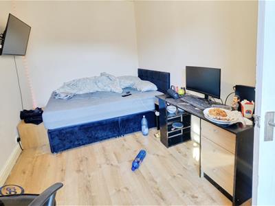 Picture 12